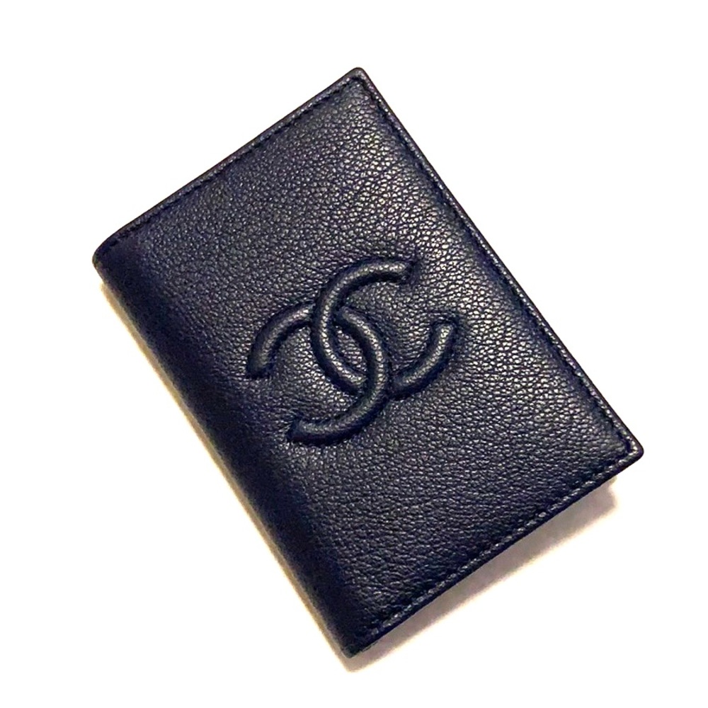 New CHANEL Folding Card Holder/Wallet in Navy